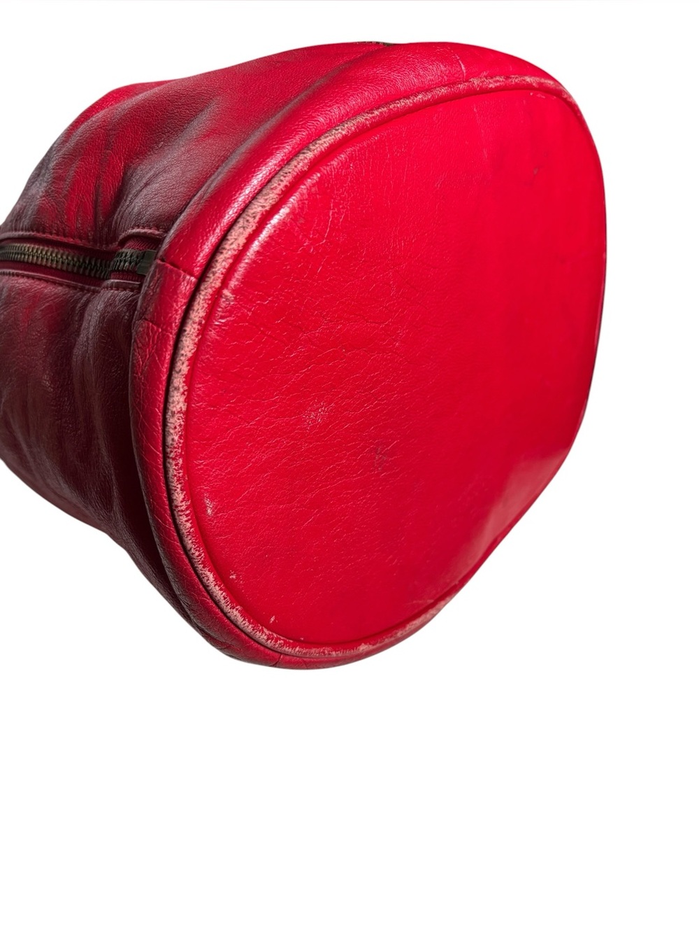 Vintage Versace-Inspired Red bucket Bag - Picture 8 of 15